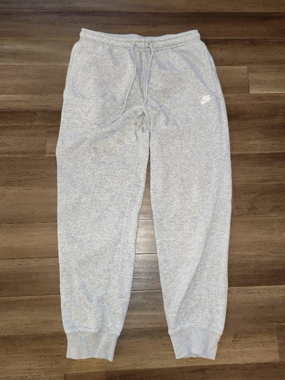 Nike Sportswear Club joggers,  Men's Medium